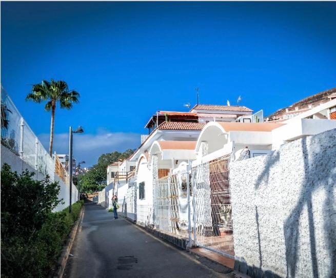 Lovely 2 Bedroom Apartment Near Las Vistas Beach Adults Only! プラヤ・デ・ラス・アメリカス エクステリア 写真