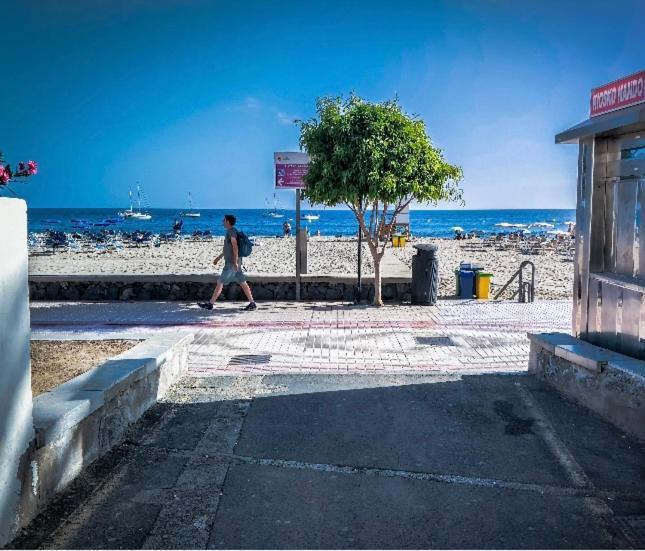 Lovely 2 Bedroom Apartment Near Las Vistas Beach Adults Only! プラヤ・デ・ラス・アメリカス エクステリア 写真